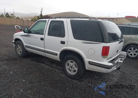 1998 Chevrolet Blazer Ls из США, поврежденный, VIN 1GNDT13W9W2135917